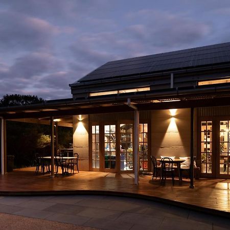 Little Beach Resort Four Mile Creek 외부 사진